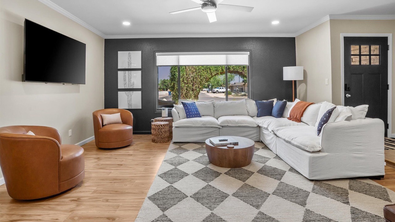 Photo of Livingroom in Tempe