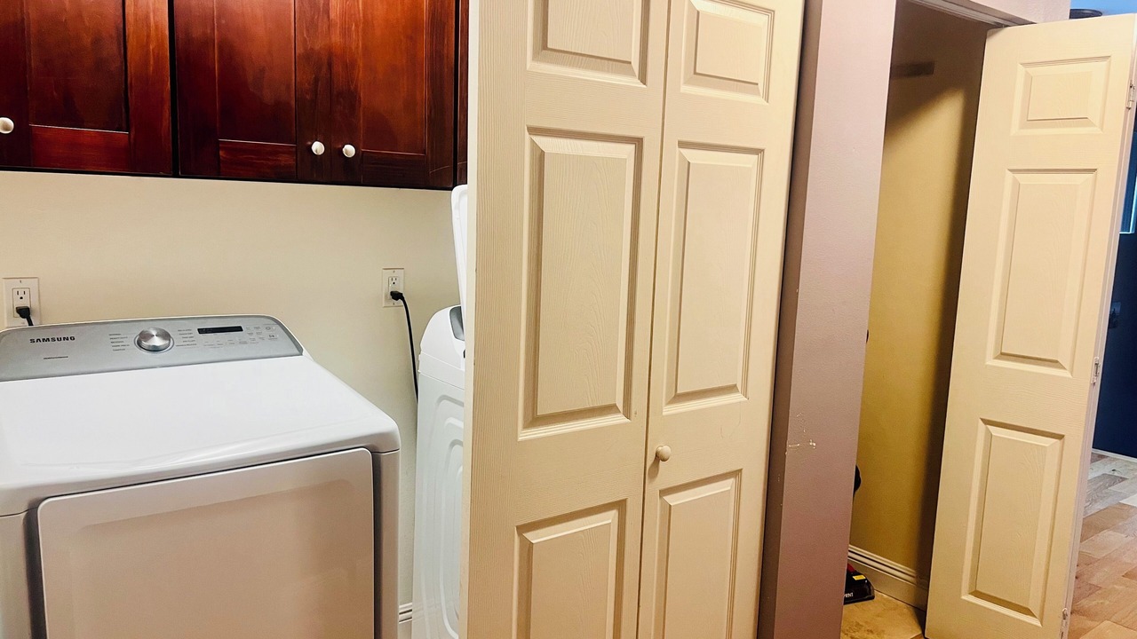 Photo of Bedroom in Harbor