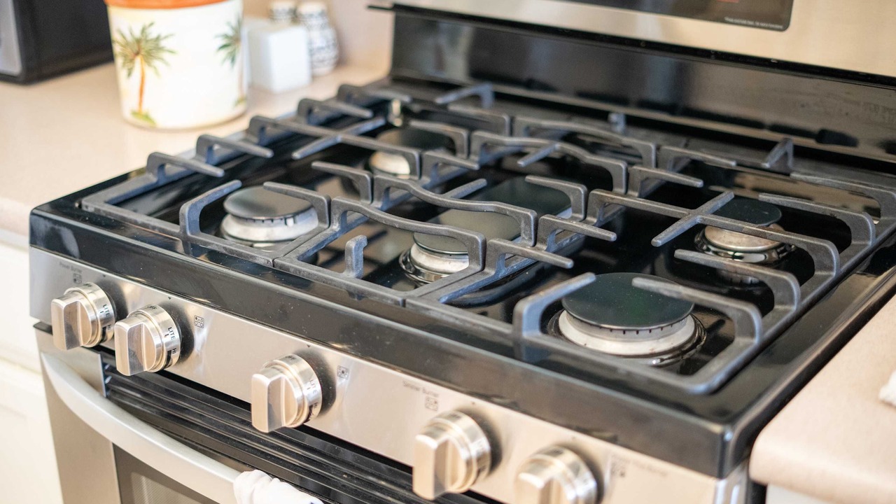 Photo of Kitchen in Desert Palms