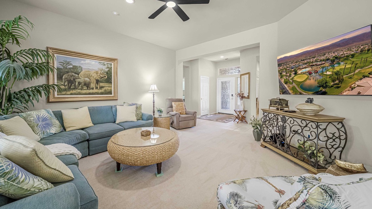 Photo of Livingroom in Desert Palms
