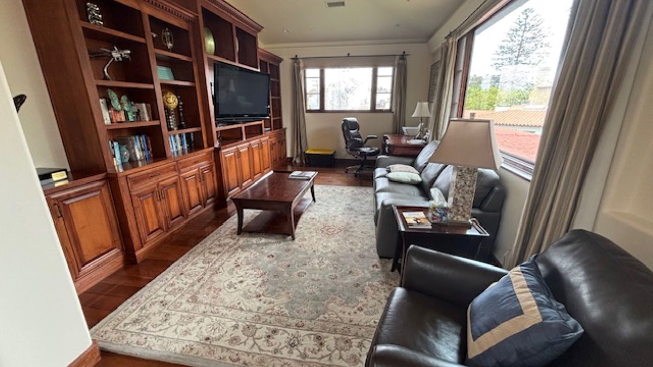 Photo of Livingroom in Coronado