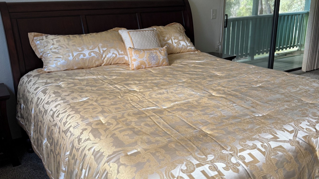 Photo of Bedroom in Penn Valley