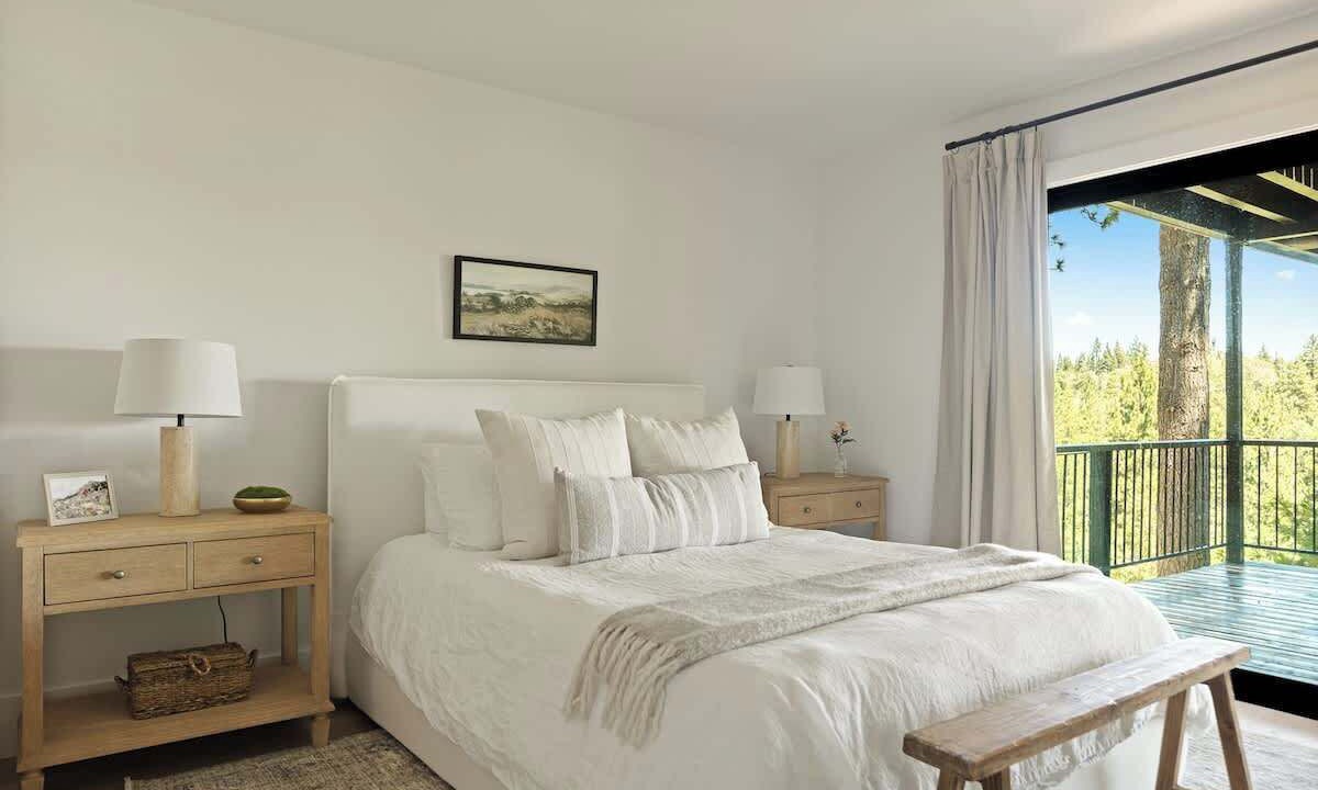 Photo of Bedroom in Blue Jay