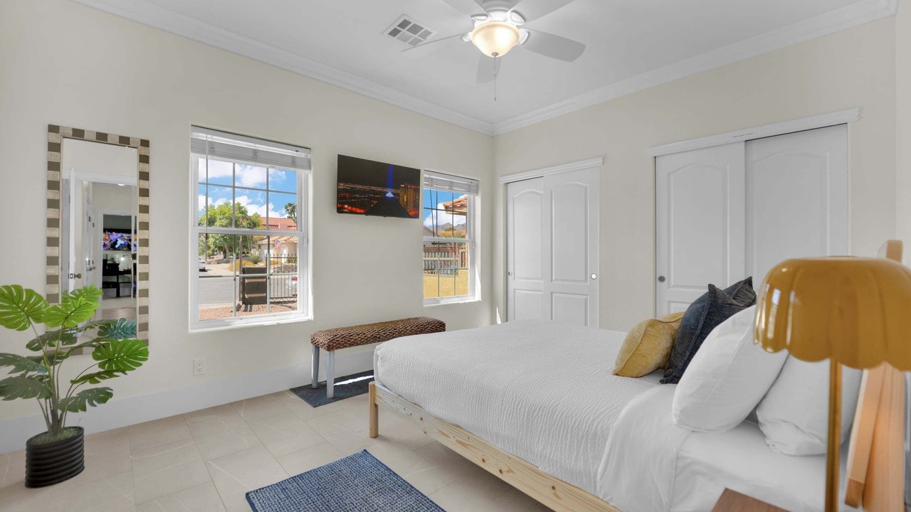 Photo of Bedroom in Mission Hills