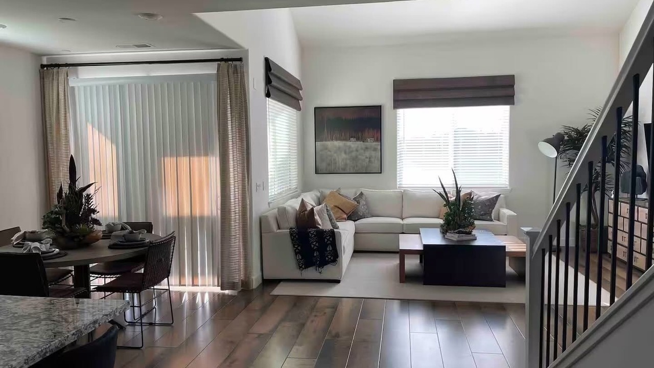 Photo of Livingroom in Roseville