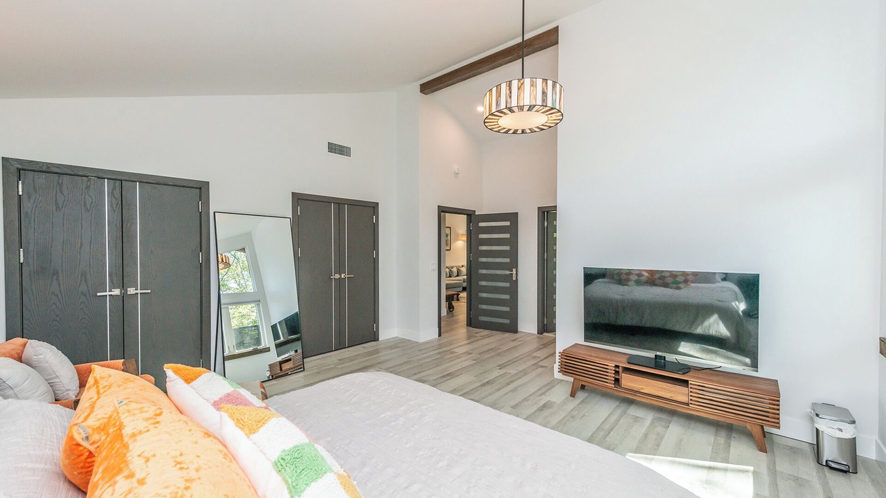 Photo of Bedroom in Graton
