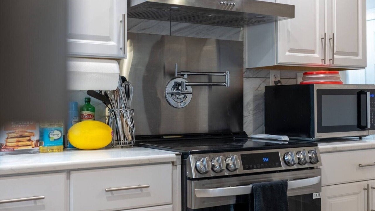 Photo of Kitchen in Crescent City