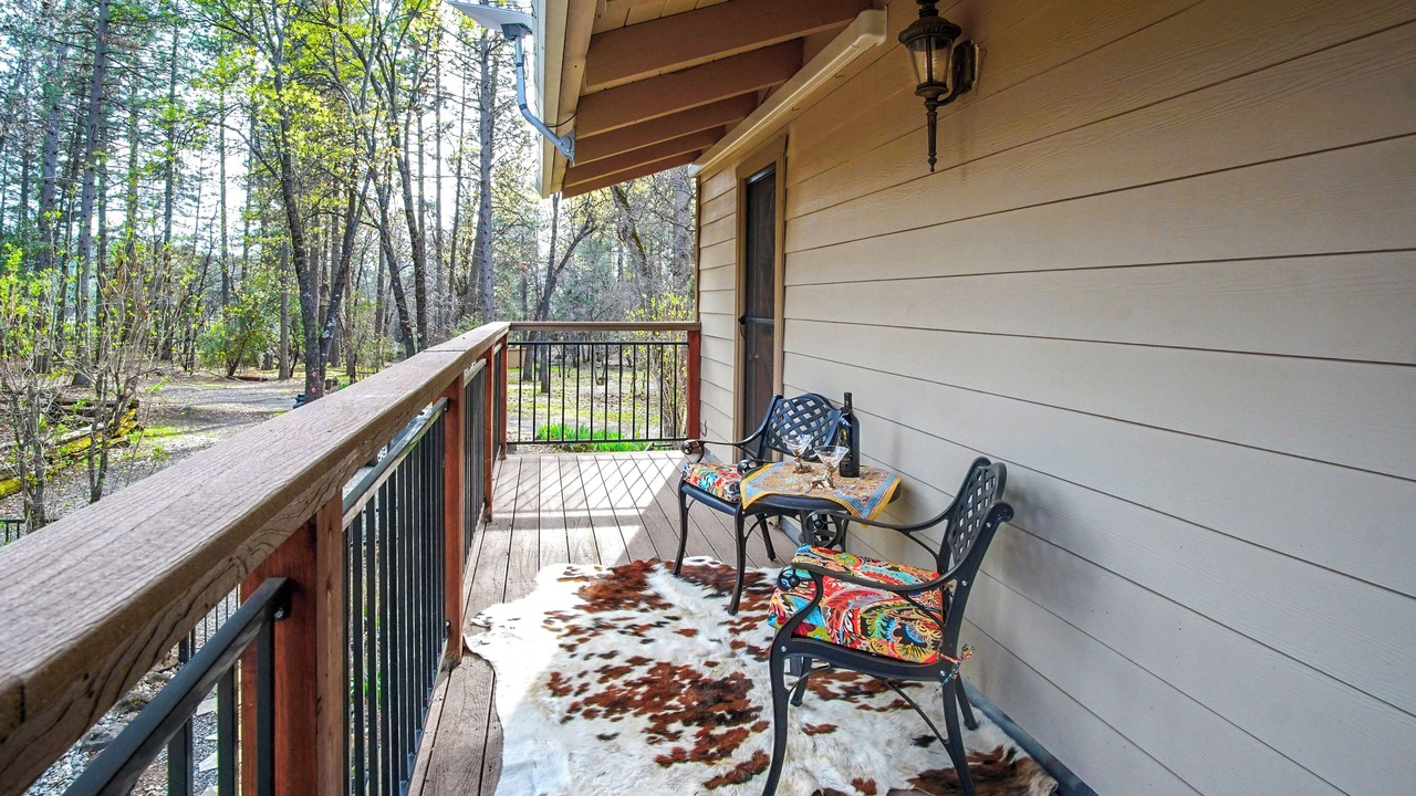 Photo of Patio Balcony in Shingletown