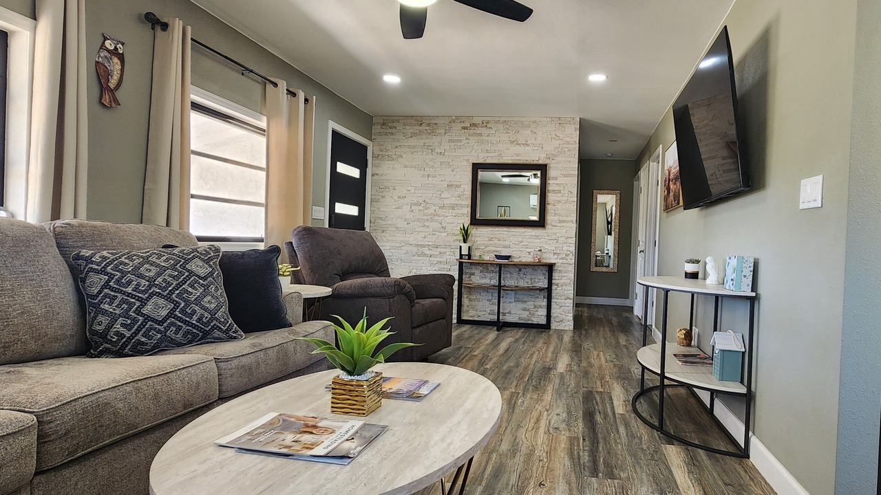Photo of Bedroom in Dolan Springs