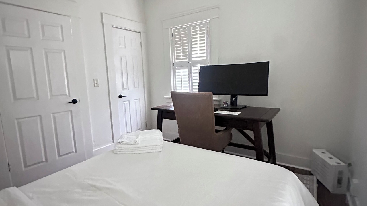 Photo of Bedroom in Lodi