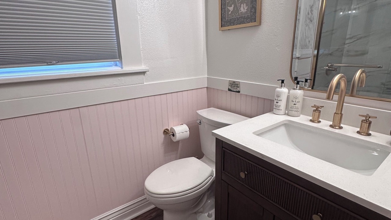 Photo of Bathroom in Lodi