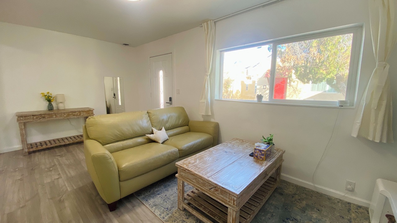 Photo of Livingroom in Downtown Phoenix