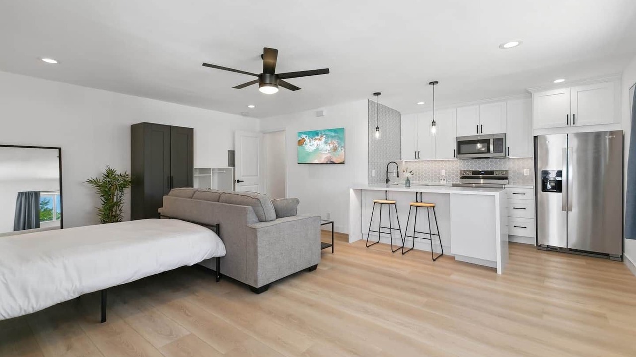 Photo of Bedroom in Lincoln Acres