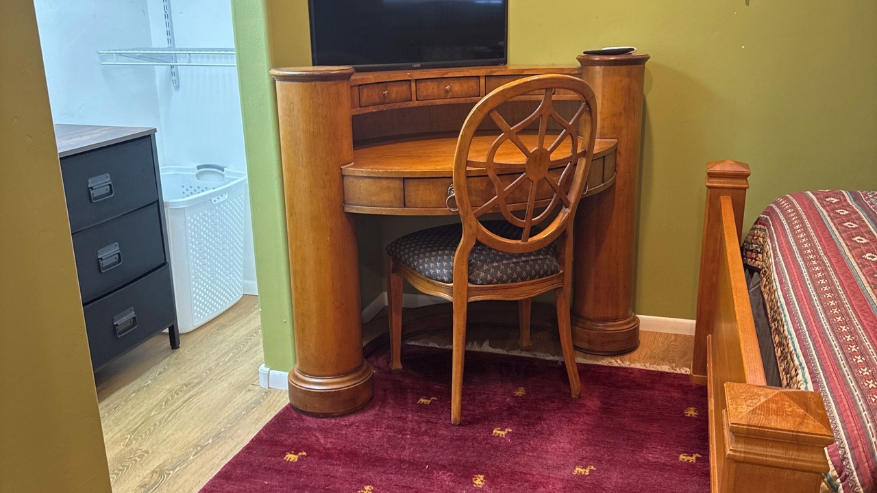 Photo of Bedroom in New River