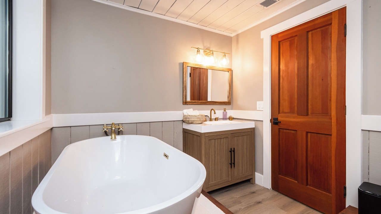 Photo of Bathroom in Nevada City