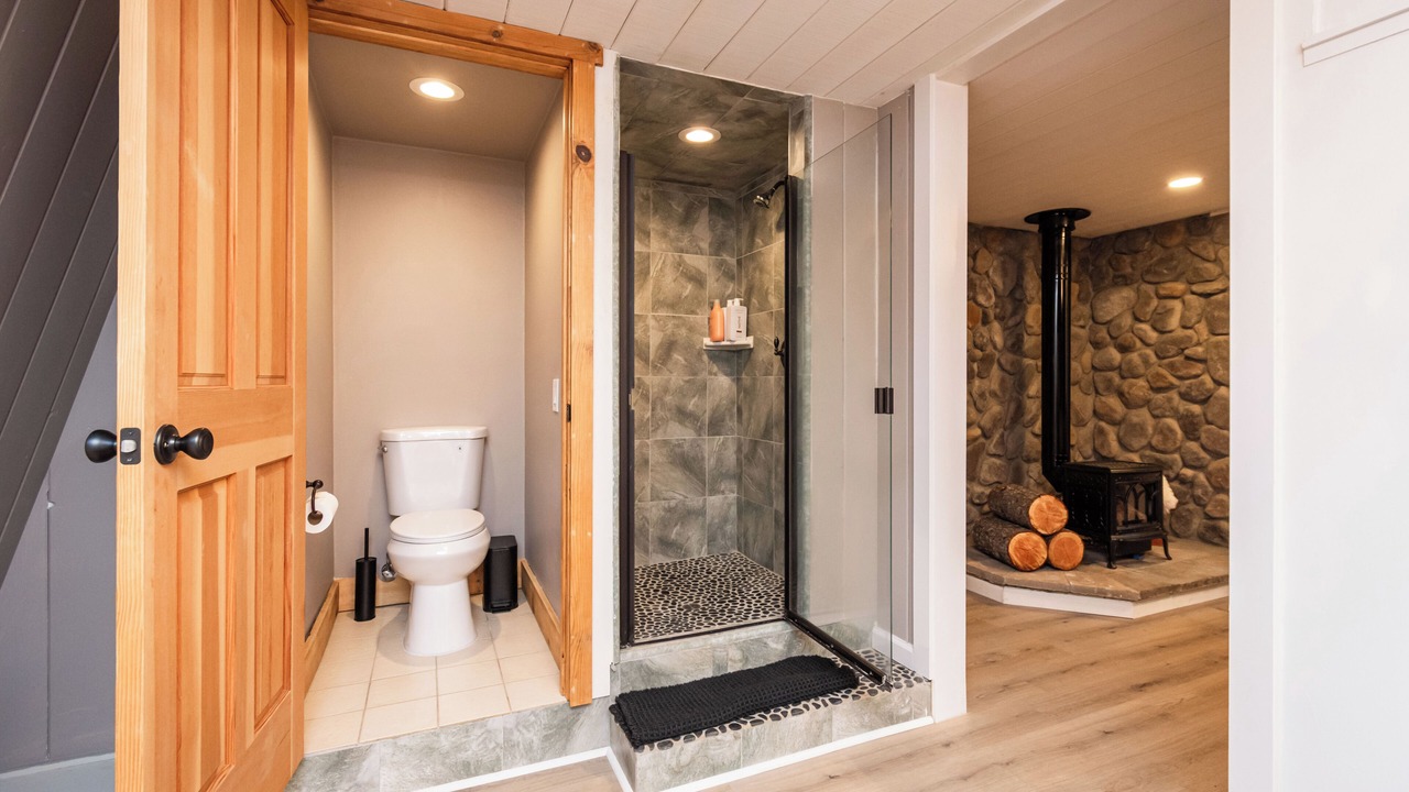 Photo of Bathroom in Nevada City