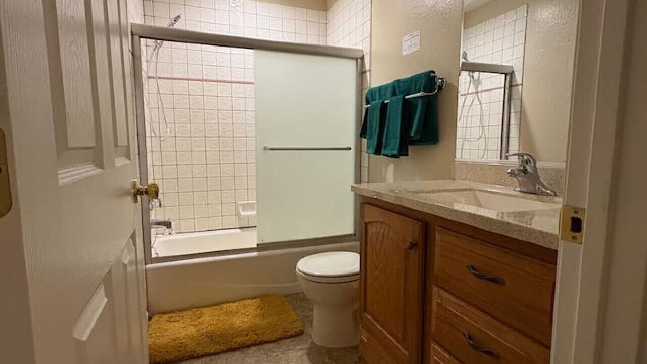 Photo of Bathroom in Yosemite West