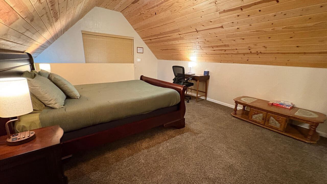 Photo of Bedroom in Yosemite West