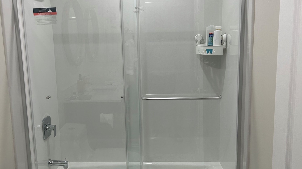 Photo of Bathroom in West Alameda