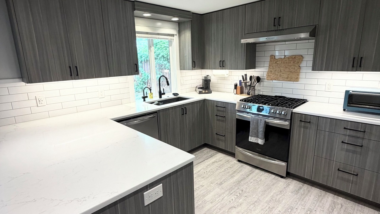 Photo of Kitchen in Aloha