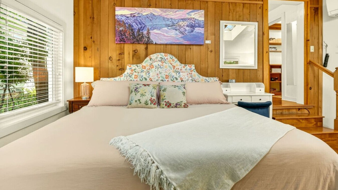 Photo of Bedroom in Historic Railroad District