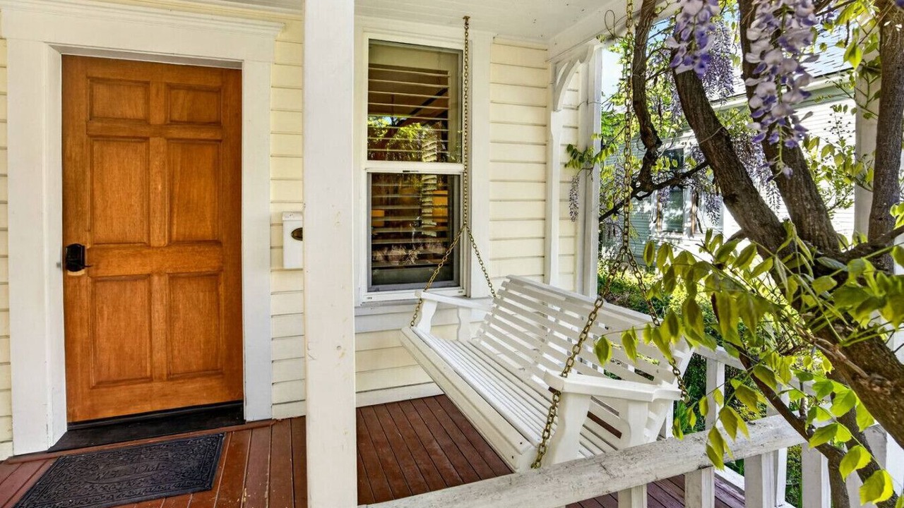 Photo of Patio Balcony in Historic Railroad District