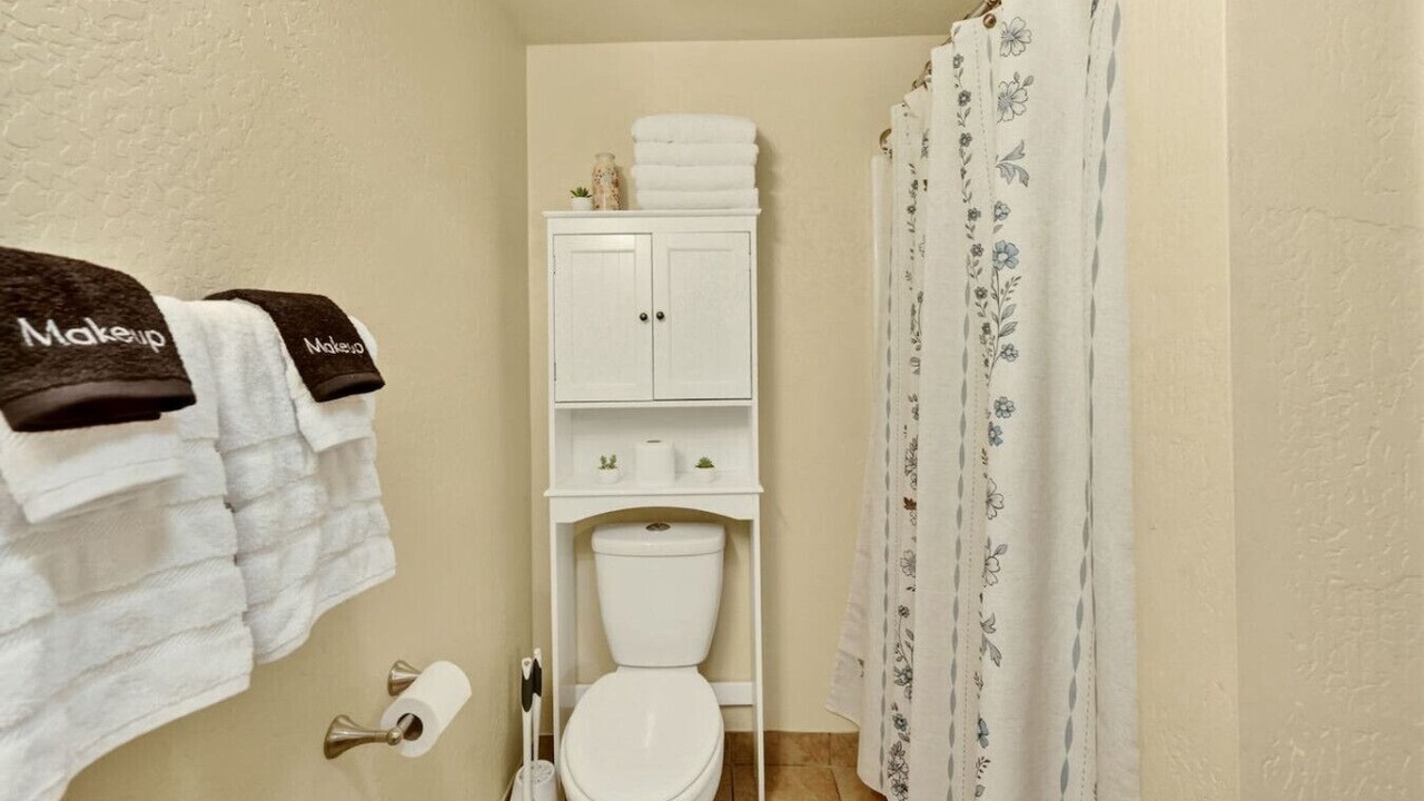 Photo of Bathroom in Historic Railroad District