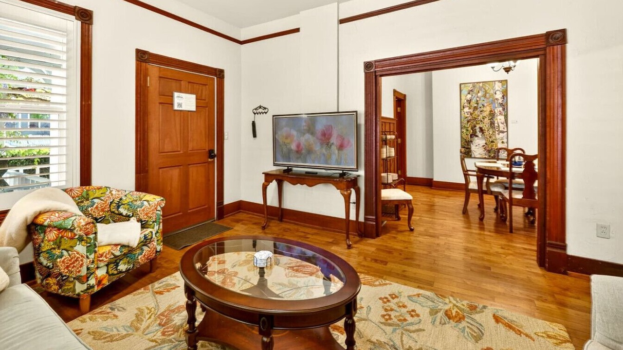 Photo of Livingroom in Historic Railroad District