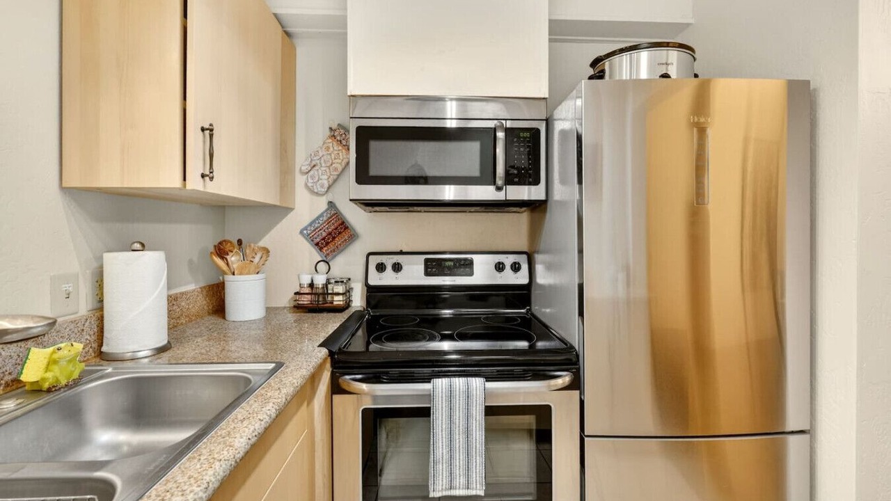 Photo of Kitchen in Historic Railroad District