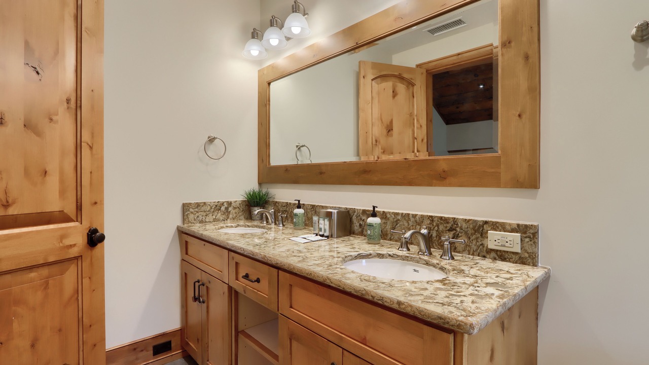 Photo of Bathroom in North Wawona