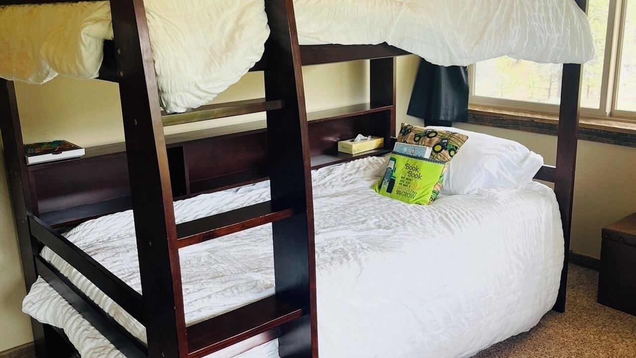 Photo of Bedroom in Bonanza