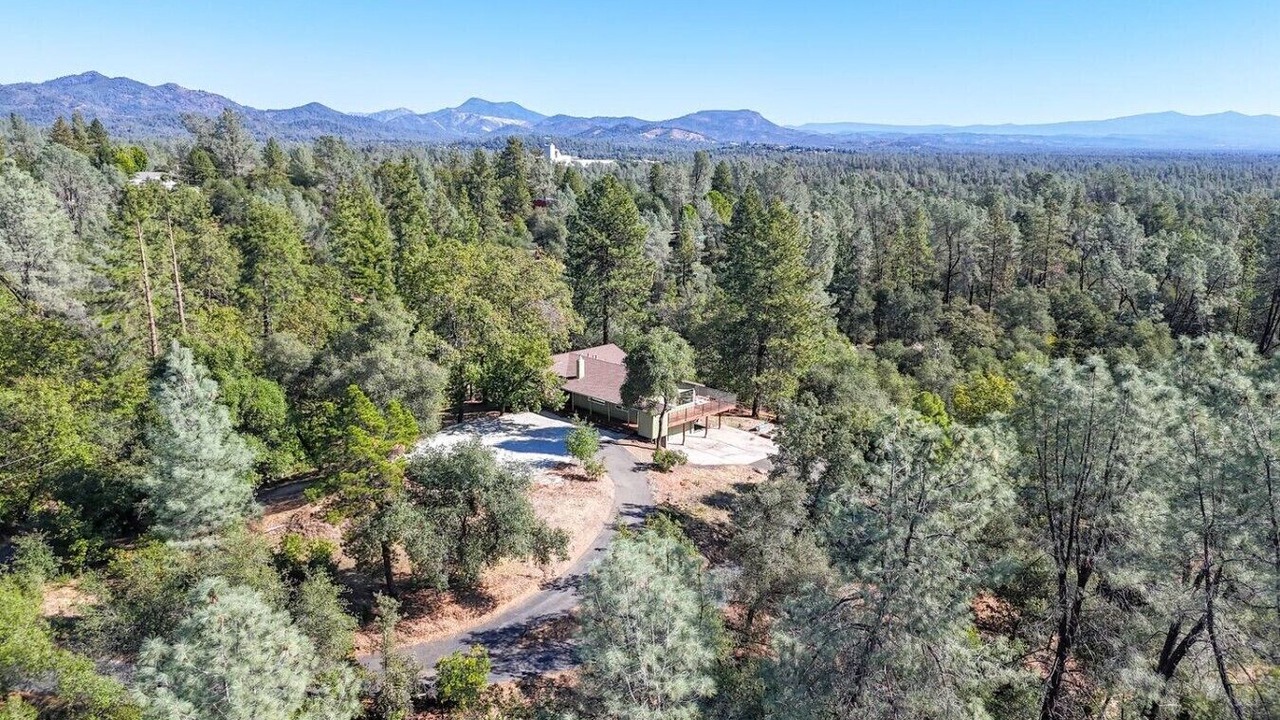 Photo of Others in Redding