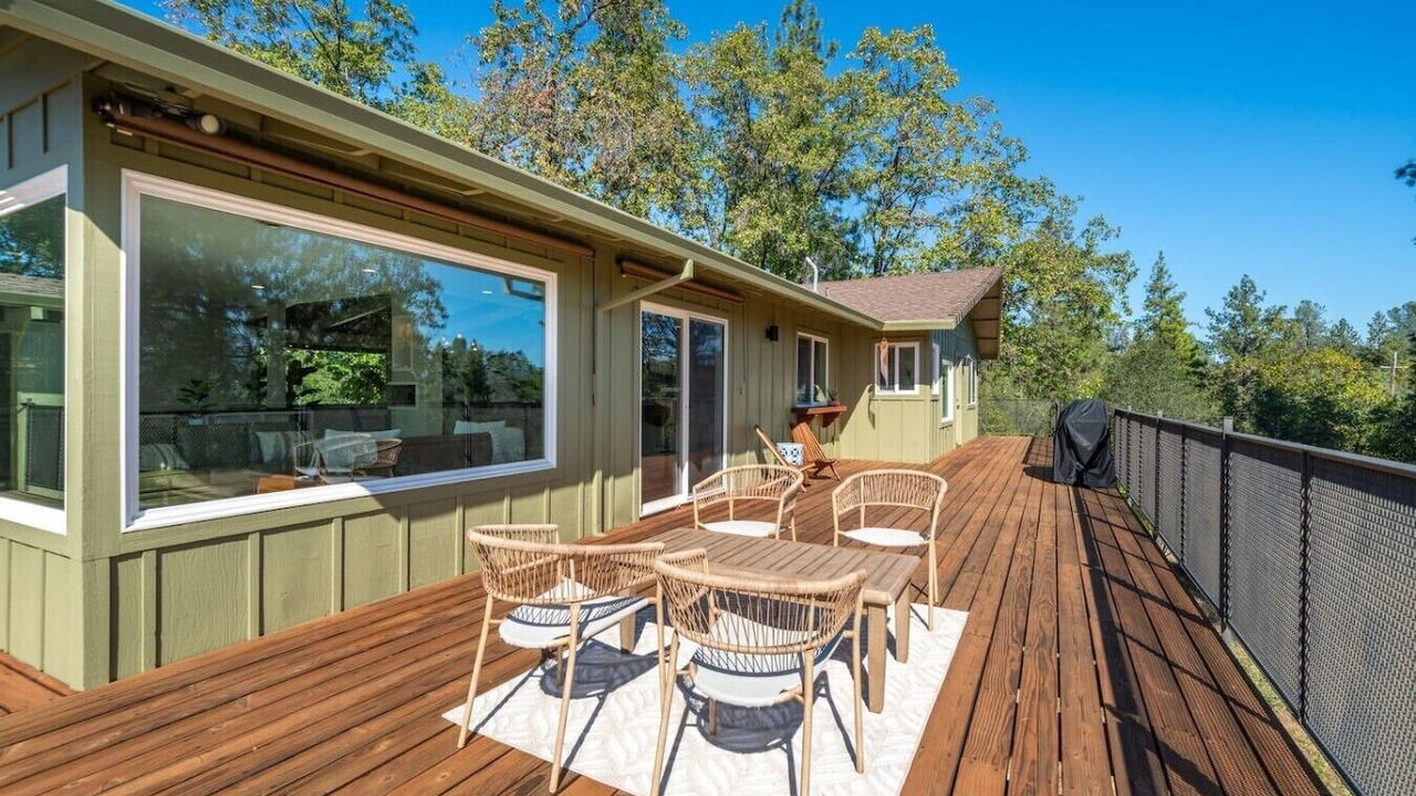 Photo of Outdoor in Redding
