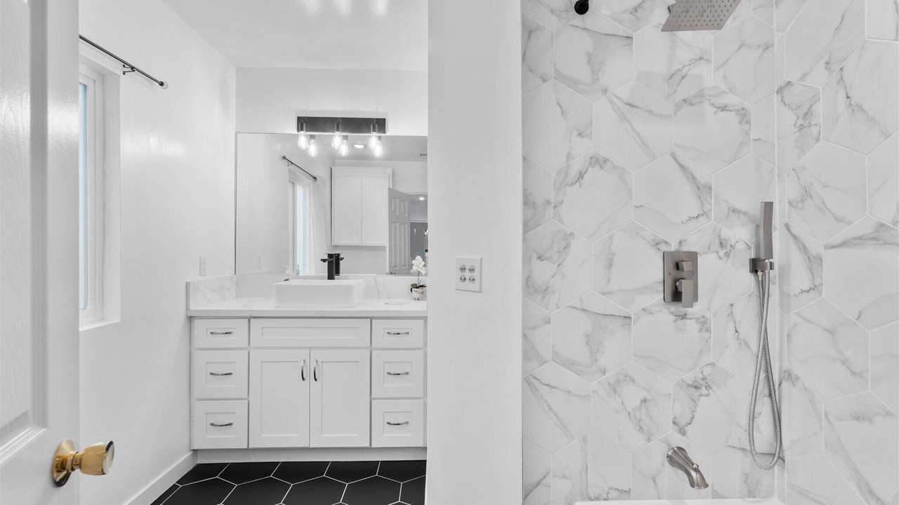 Photo of Bathroom in Arcadia