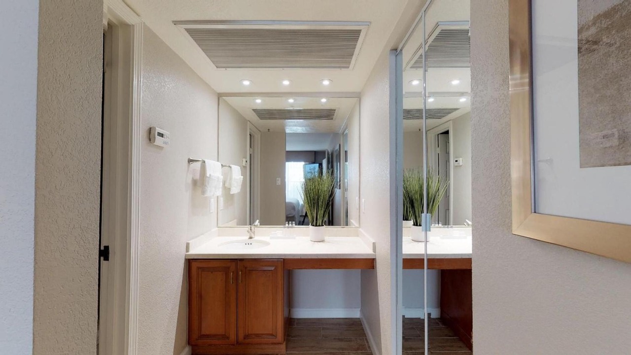 Photo of Bedroom in Brea