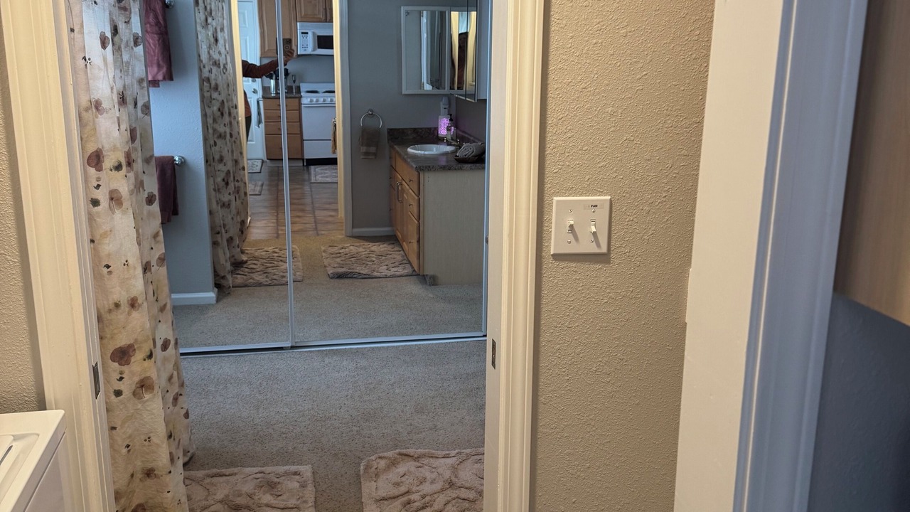 Photo of Bathroom in Walnut Grove