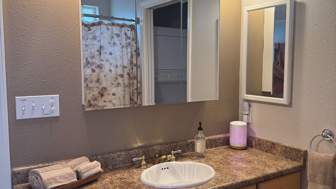 Photo of Bathroom in Walnut Grove