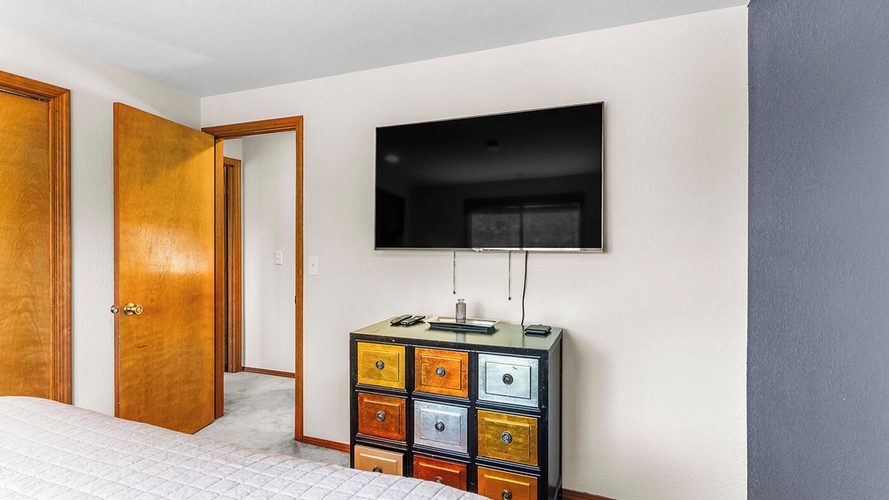 Photo of Bedroom in Bethany