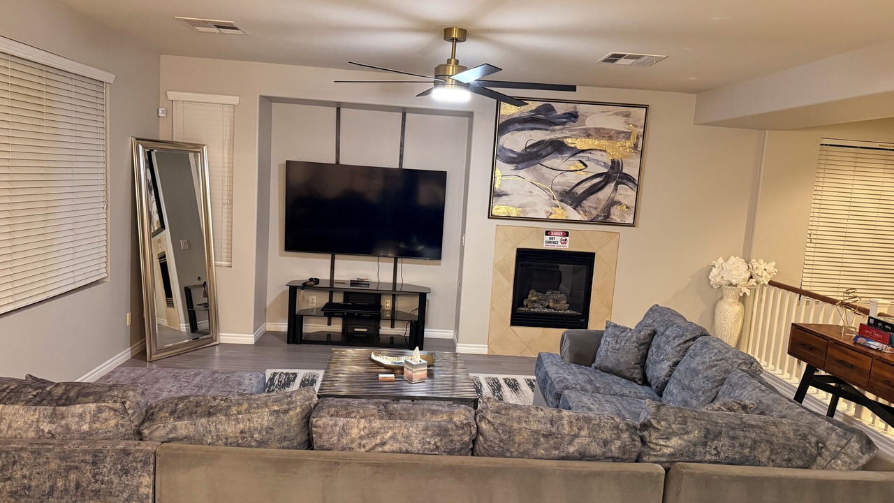 Photo of Livingroom in North Las Vegas