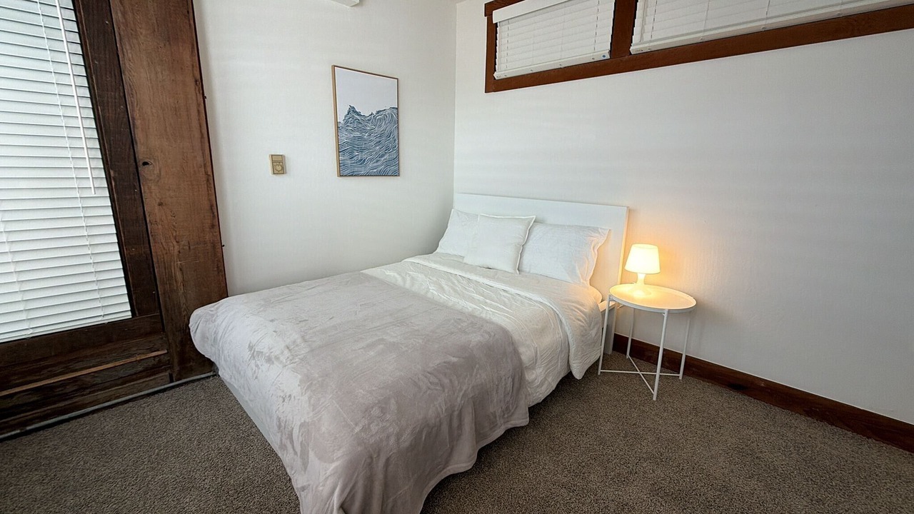 Photo of Bedroom in Marin City