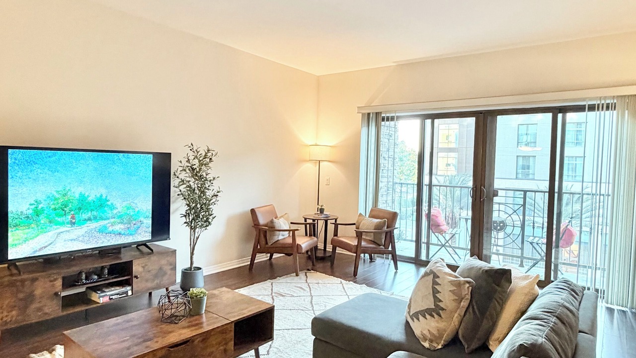 Photo of Livingroom in Monterey Park