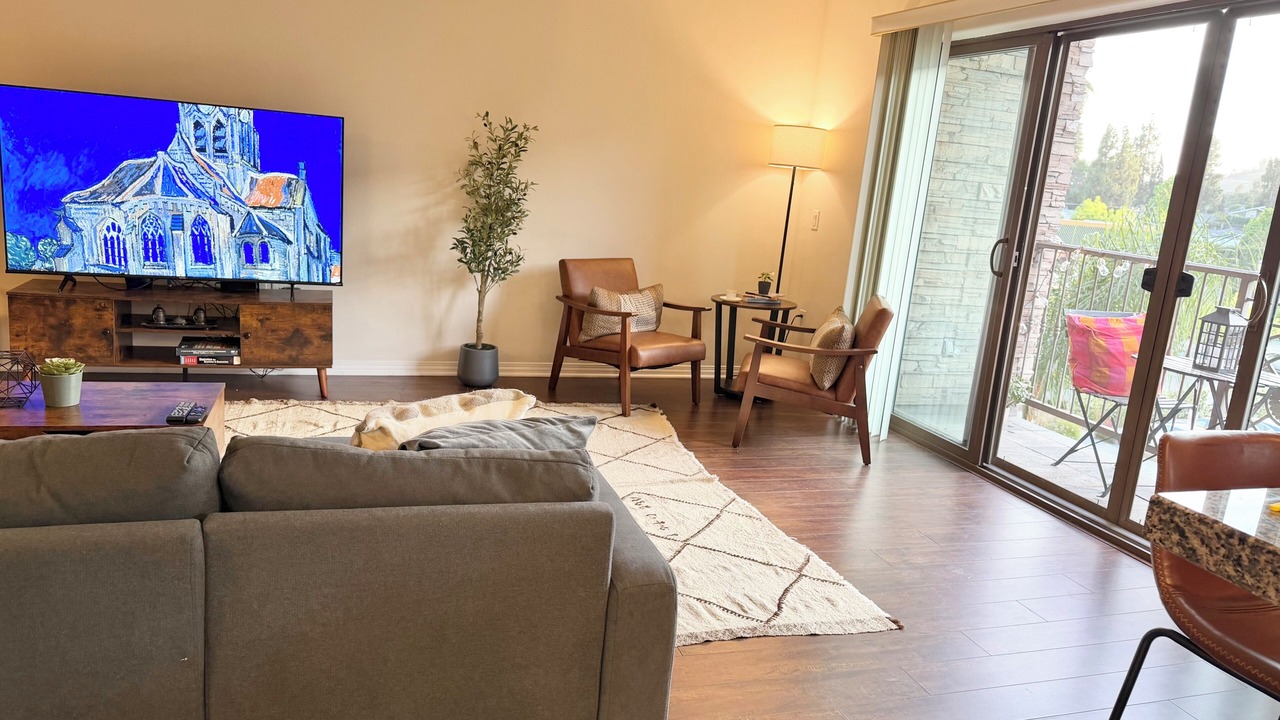 Photo of Livingroom in Monterey Park