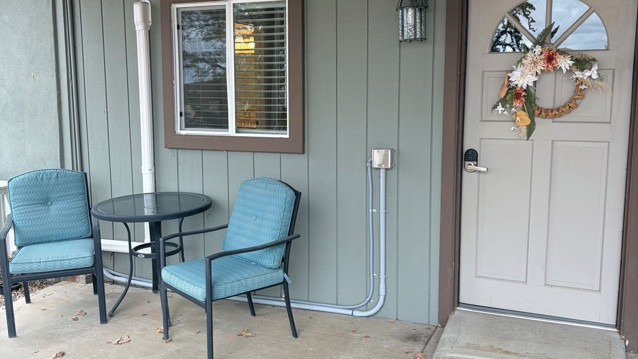 Photo of Patio Balcony in Iron Springs