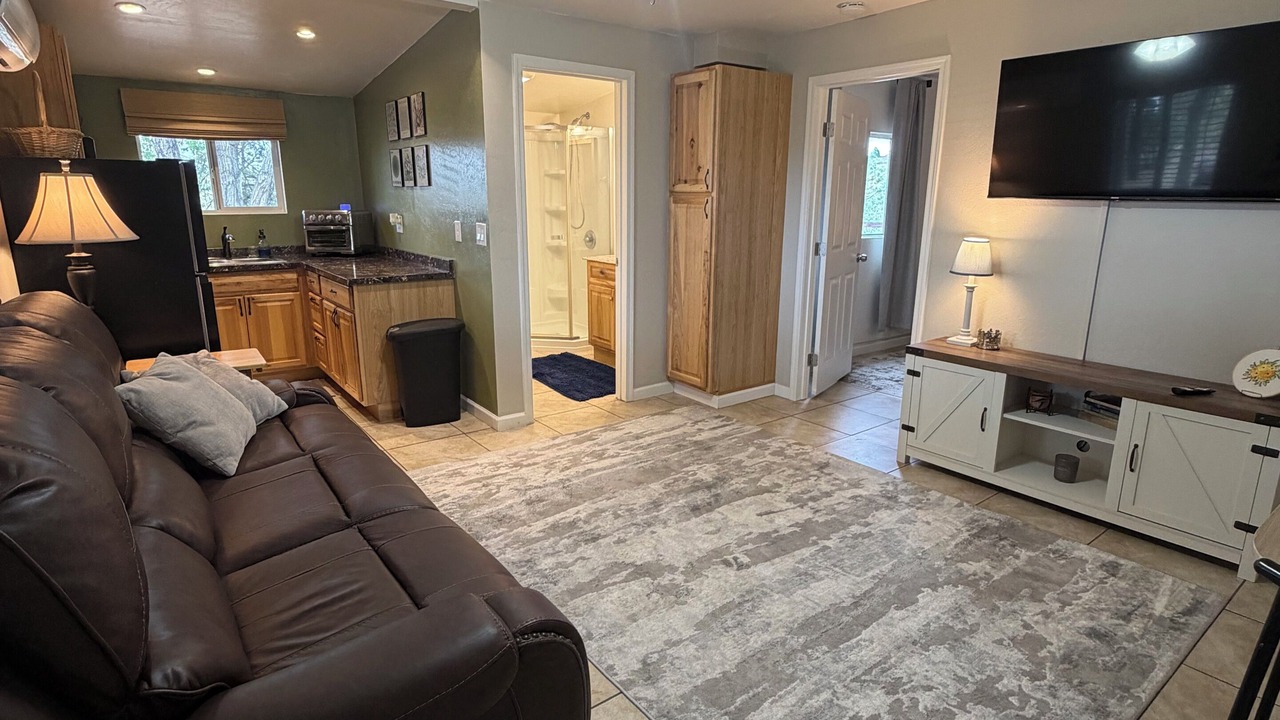 Photo of Livingroom in Iron Springs