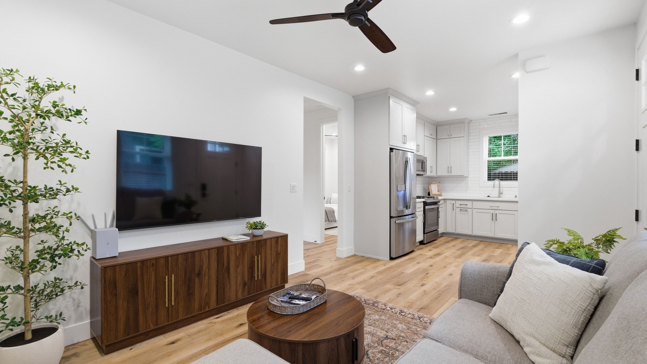 Photo of Livingroom in Chico