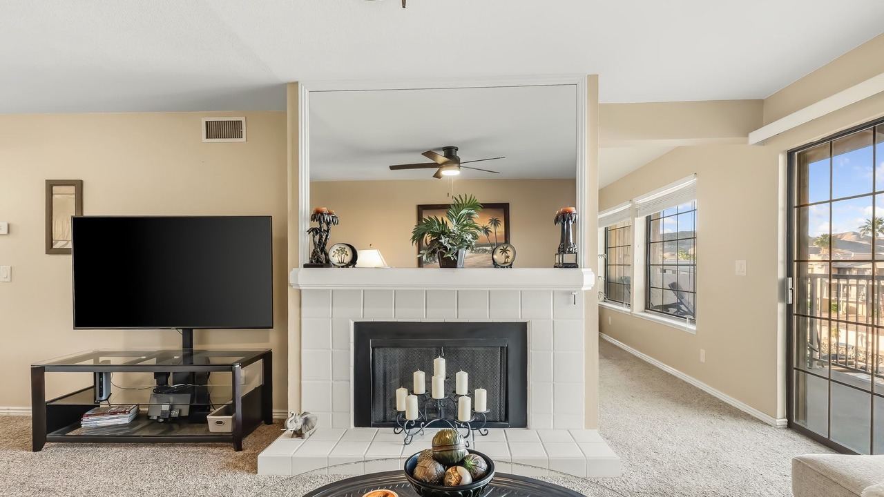 Photo of Livingroom in Bullhead City
