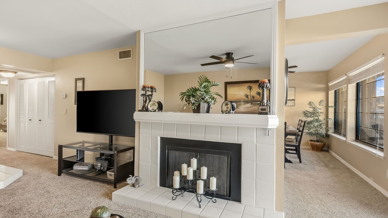 Photo of Livingroom in Bullhead City