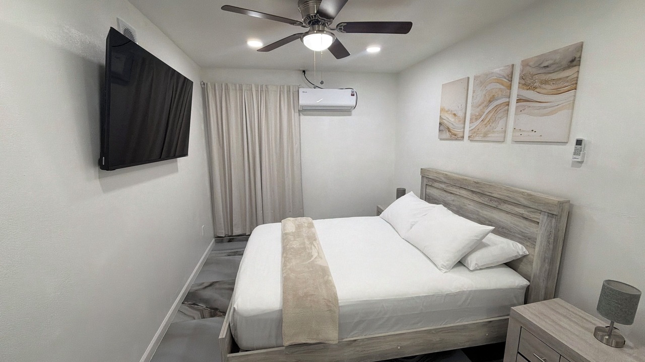 Photo of Bedroom in Paradise