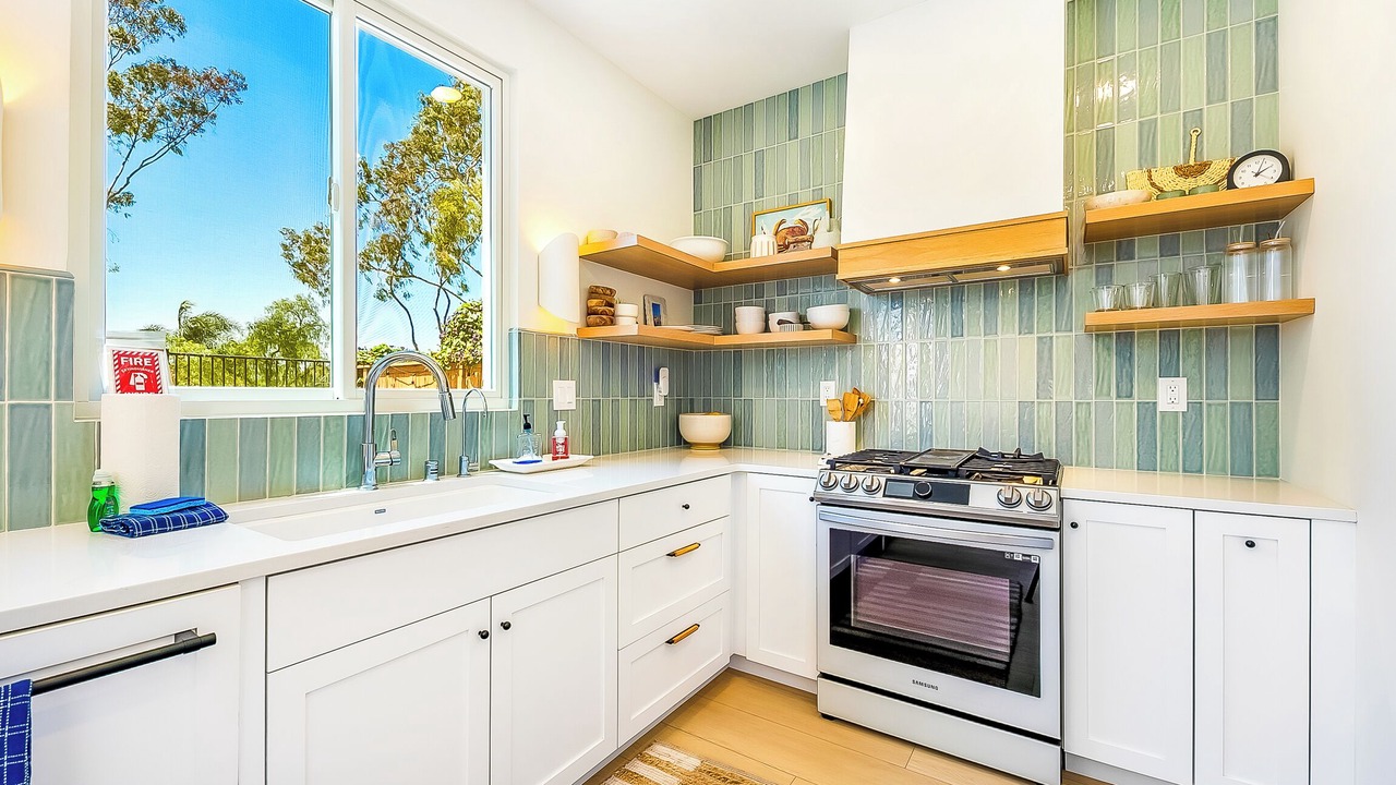 Photo of Kitchen in Ivey Ranch - Rancho Del Oro