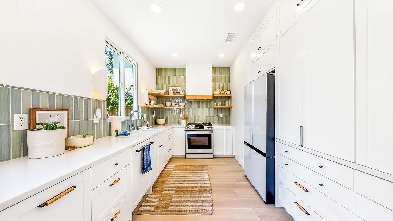 Photo of Kitchen in Ivey Ranch - Rancho Del Oro